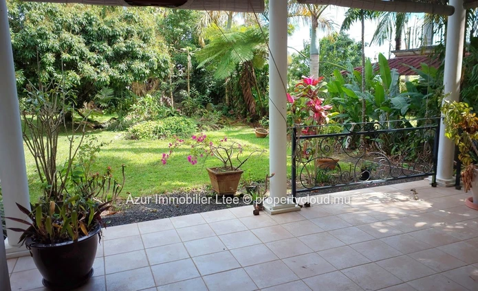 FLOREAL: 4-bedroom house