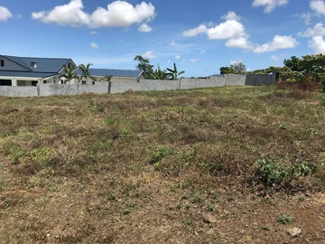 Residential Land for Sale in Mont Piton – 1128 m²