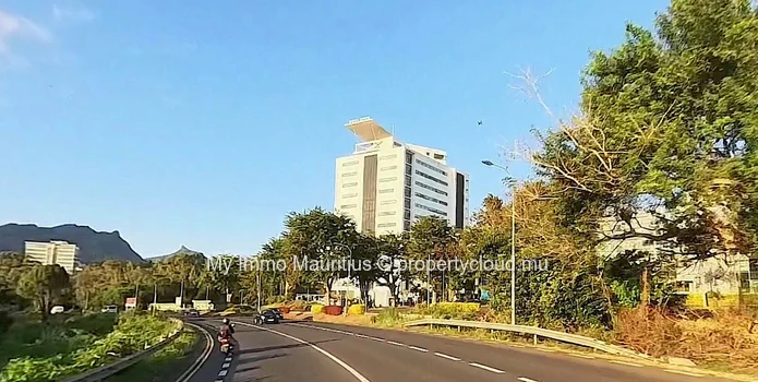 Location Bureaux – Ébène Cybercity 