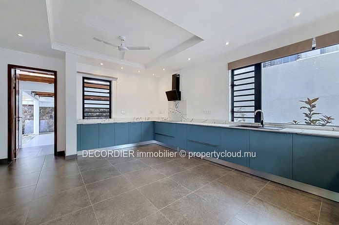 Villa moderne en location à Troux aux Biches