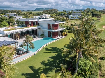 5 Bedroom Villa
