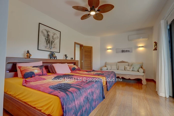 Villa familiale exceptionnellement rénovée avec vue panoramique sur les montagnes