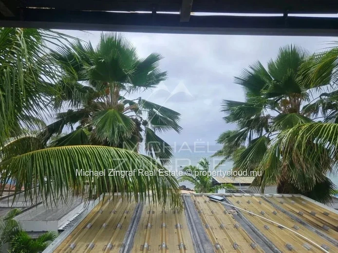 Penthouse d’Exception en Bord de Mer avec Vue Imprenable