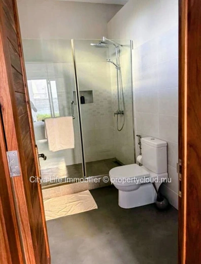 Maison meublée 3 chambres avec piscine à louer à Pointe aux Biches