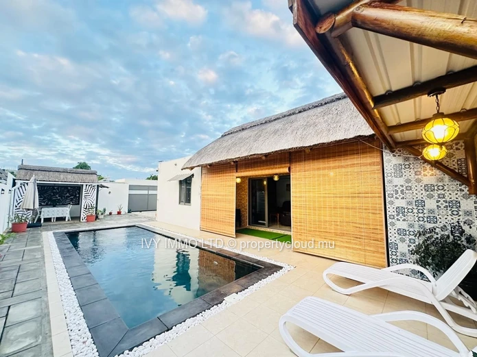 Elegant Single Storey Villa for Rent at Calodyne
