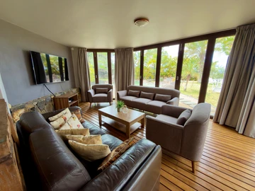 4 Bedroom Villa