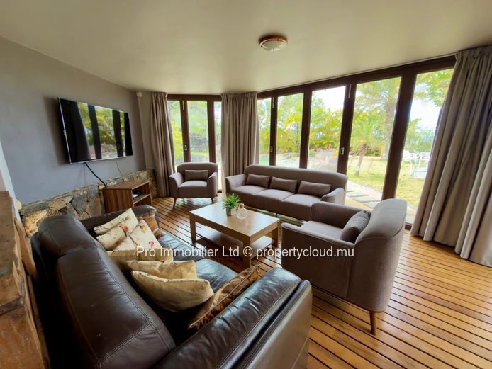 Spacious Furnished Villa For Rent At Domaine De Hillside Belle Vue (North) .