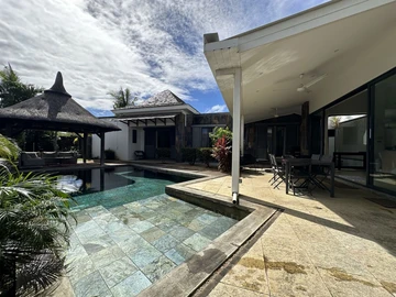 4 Bedroom Villa