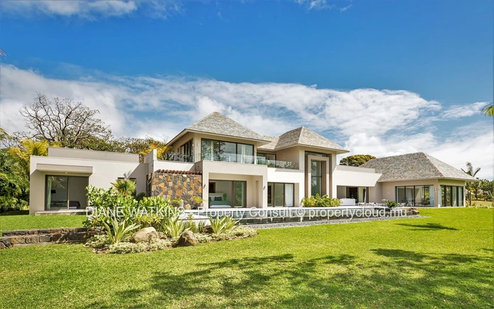 FOR SALE - Picture Perfect Villa with Golf Views at Anahita
