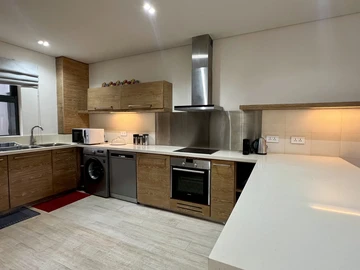 3 Bedroom Townhouse, Duplex