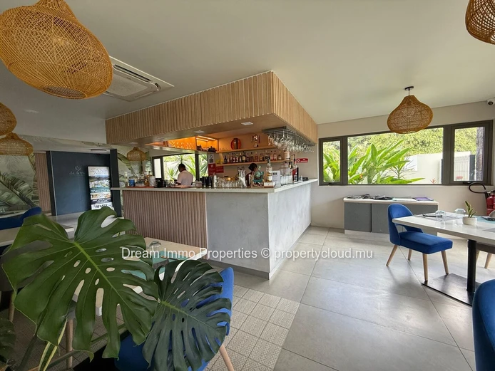 2-bedroom apartment with huge terrace & pool view in Pointe aux Canonniers – Mauritius