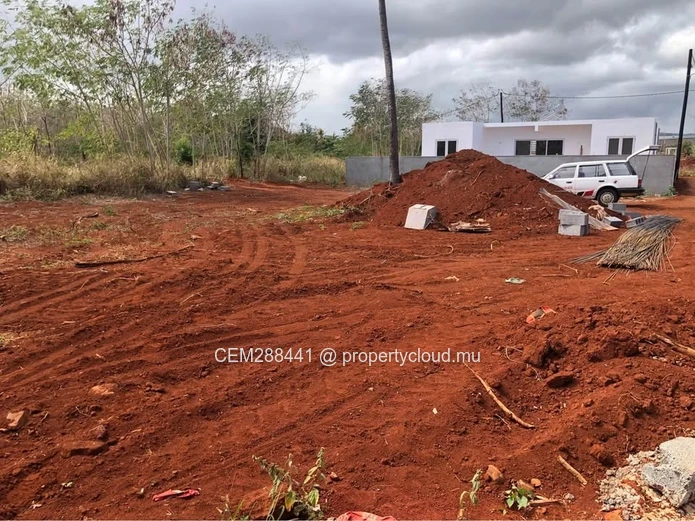 Prime Location Residential Land For Sale – Near Port Chambly