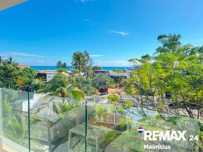 3-Bedroom Penthouse with Private Rooftop & Jacuzzi | 170m² | For Rent
