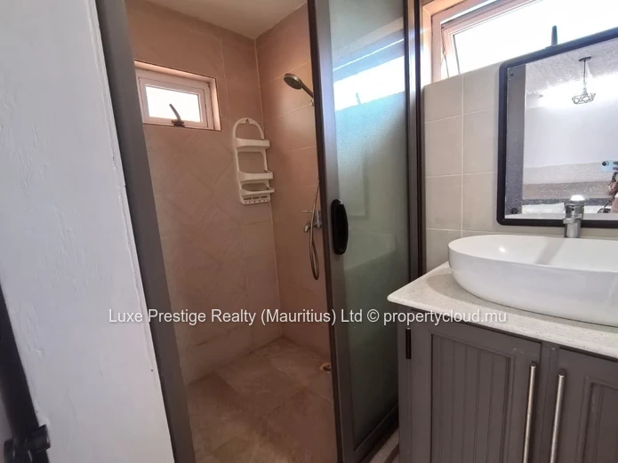 Fully Furnished 1-Bedroom Apartment for Rent in Pereybère | Balcony, Air Conditioning & Secure Gated Property