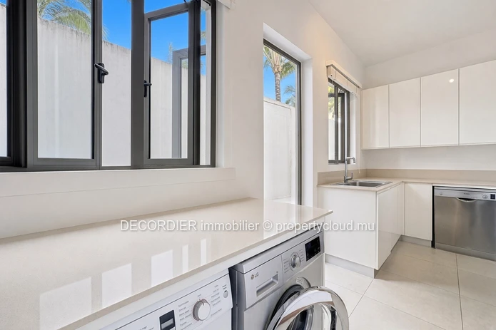 A unique and rare property to let — a townhouse with a private swimming pool and beach access.