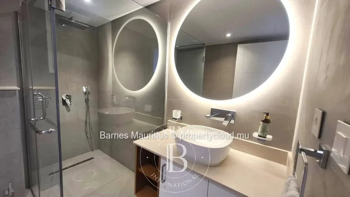 PEREYBÈRE - Luxury Living Just Minutes from Péreybère Beach - 2 bedrooms