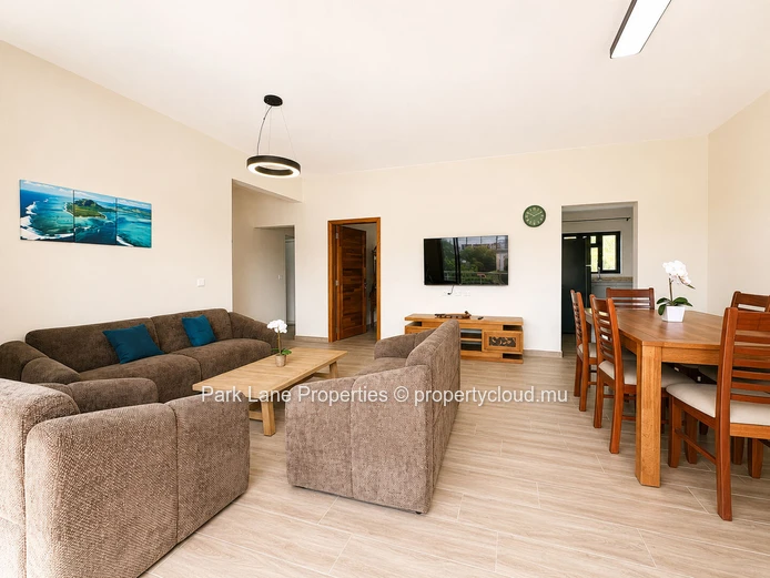 Brand-New Apartment Just 100 Metres from La Preneuse Beach