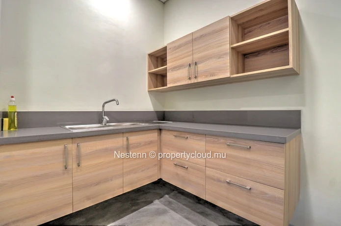3 Premium office spaces