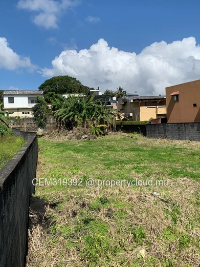 Residential Land for Sale – Morcellement Adam, Eau Coulée 