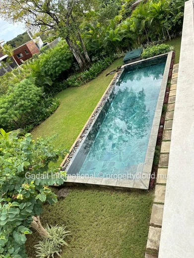 Villa contemporaine 4 suites avec piscine privée et vue mer – Domaine Akasha, Tamarin