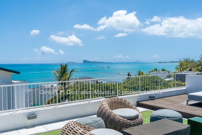 Penthouse de 344 m² avec toit-terrasse privé – Pointe aux Canonniers