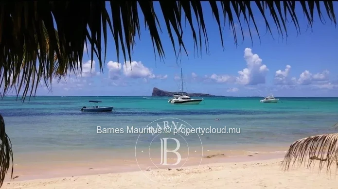 BAIN BOEUF - Seaside Luxury Living with Ocean Views - 3 Bedroom