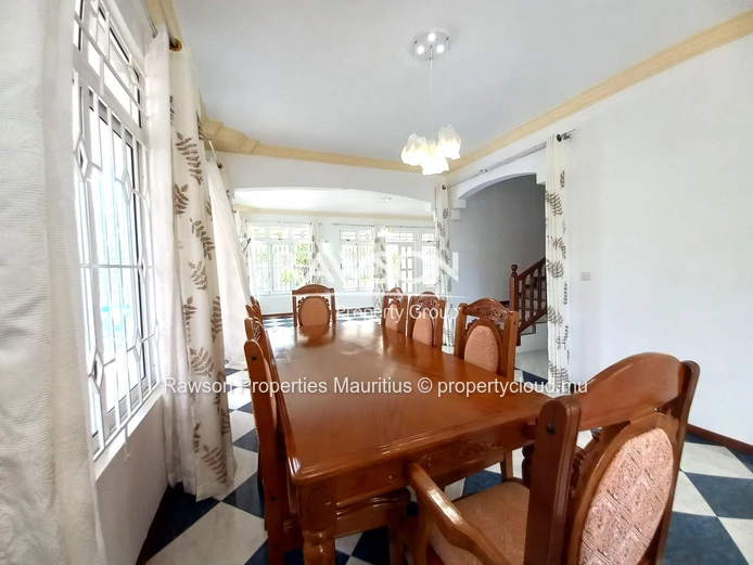 Belle Maison De 4 Chambres | Grand Jardin | À 10 Min À Pied De La Plage | Pointe Aux Canonniers