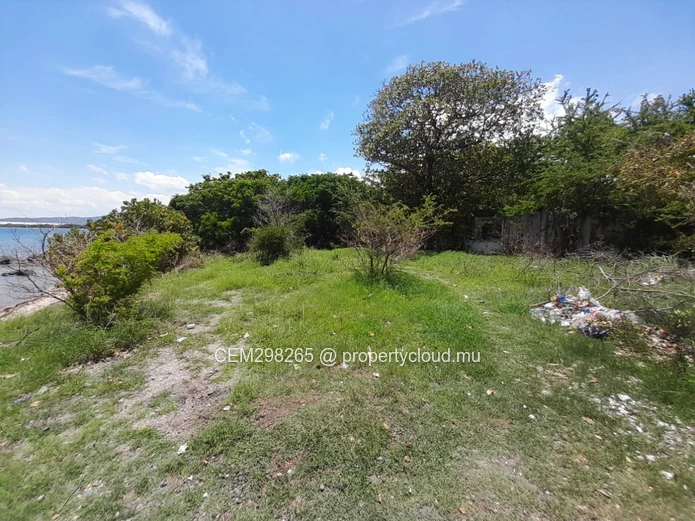 Beachfront Land for Sale in Pointe aux Sables