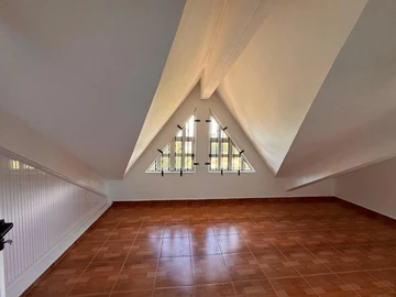 Maison de 4 Chambres