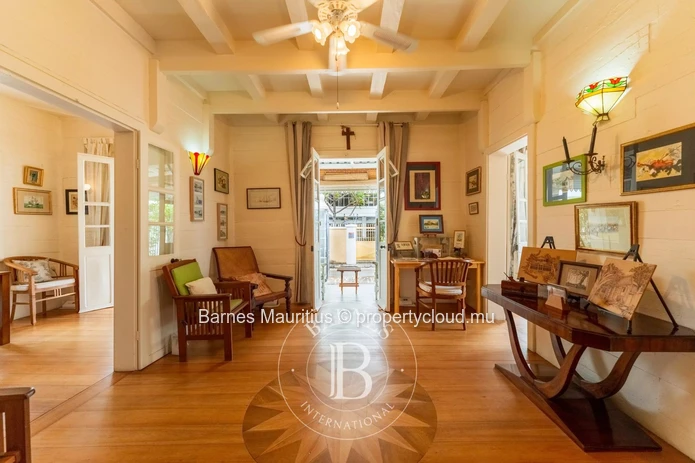 PORT LOUIS - Charmante maison coloniale en vente - 278 m²