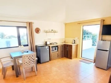 6 Bedroom Villa