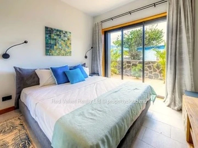 Luxurious Beachfront Apartment for Rent in Pereybere, Grand Baie