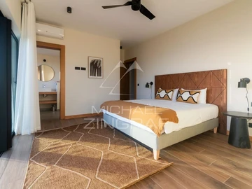 5 Bedroom Townhouse, Duplex