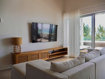 4 Bedroom Apartment