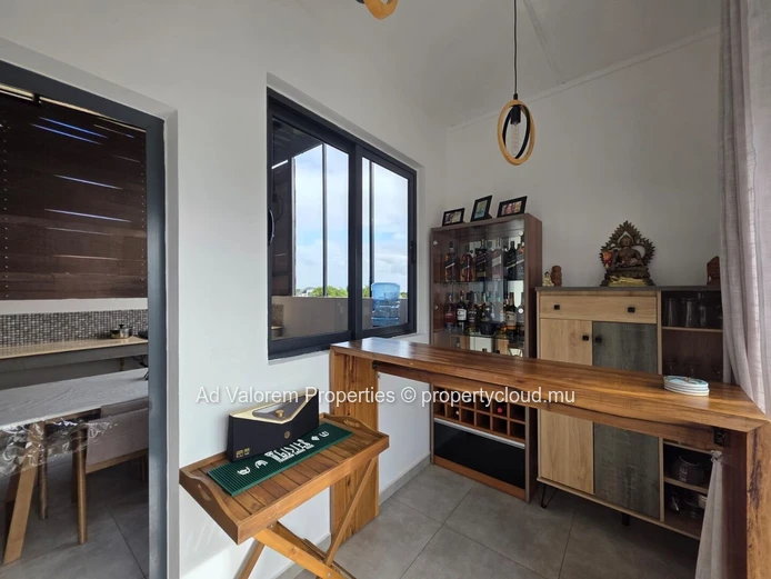 Maison à Vendre à Albion – Vue Mer depuis le Rooftop | Entièrement Meublée