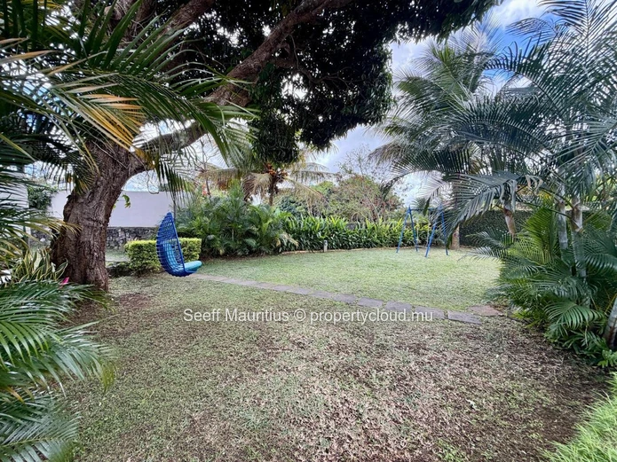 Tropical Living Meets Perfect Harmony