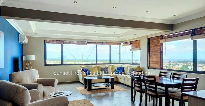 Apartment | 3 bedrooms | Sea and mountain view
