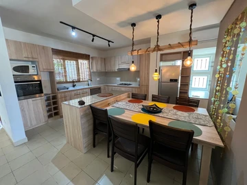 Townhouse, Duplex de 3 Chambres