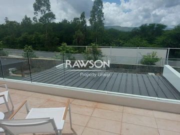 3 Bedroom Townhouse, Duplex