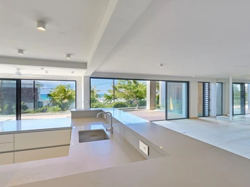 4 Bedroom Apartment