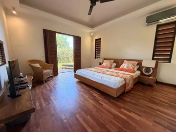 4 Bedroom Villa