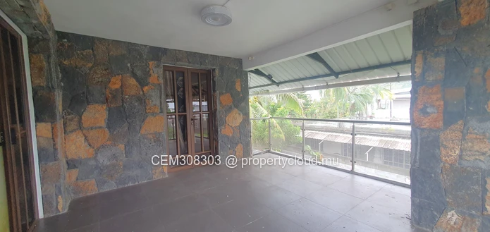 Maison à Vendre – Rose Hill | 8 Chambres 