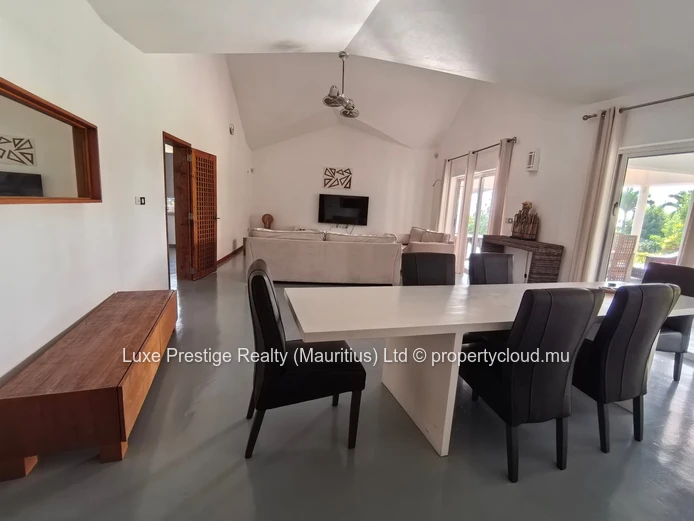 Luxury 4-Bedroom Villa with Coin de Mire Views in Domaine de Belle Vue | Spacious Family Home Near Northfields Intern...