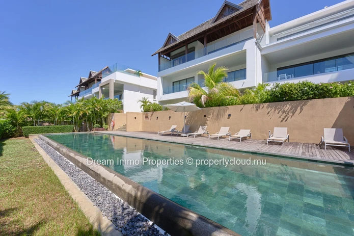  Elegant Furnished 3-Bedroom Apartment With Hotel Access In Grand Gaube - Mauritius