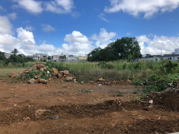 Commercial Land