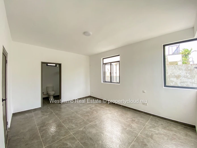 Calodyne - New house for sale 400m from the lagoon