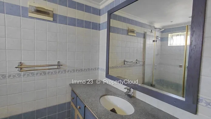 Maison / Villa - 5 chambres - Beau Bassin - Ref. MA95451LO