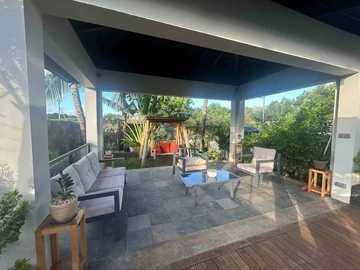 4 Bedroom Villa