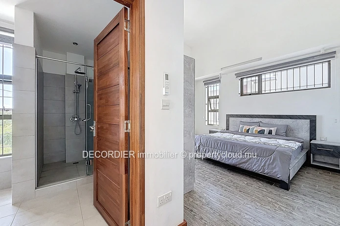House for Sale – Pereybère