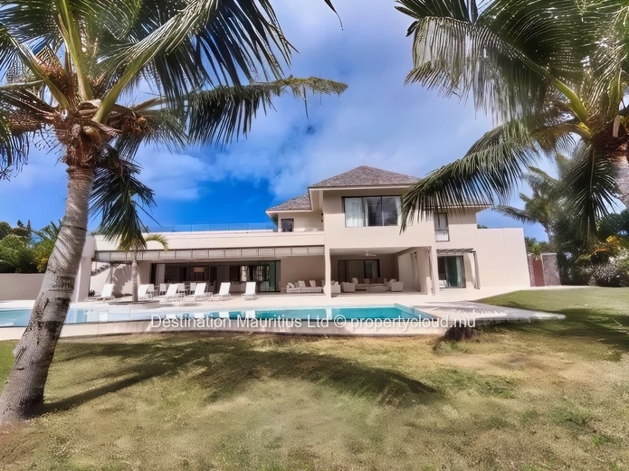 Anahita : Villa Luxueuse De Cinq Chambres Avec Salles De Bain Privatives Sur Un Parcours De Golf — Votre Style De Vie...